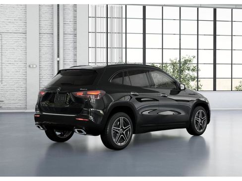 New 2026 Mercedes-Benz GLA 250 4MATIC image 21