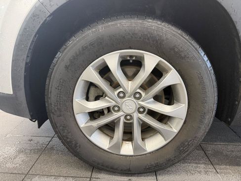 Used 2019 Hyundai Santa Fe SE AWD/4WD image 23