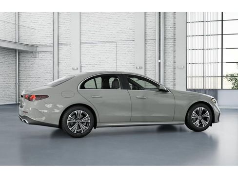 New 2026 Mercedes-Benz E 350 4MATIC Sedan image 18
