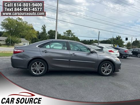 Used 2016 Toyota Camry SE FWD image 8