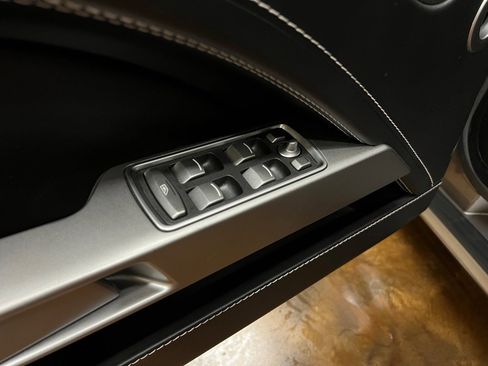 Used 2015 Aston Martin Rapide S image 28