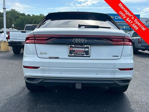 Used 2023 Audi Q8 Premium Plus image 7