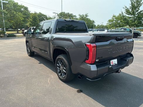 Used 2023 Toyota Tundra Platinum AWD/4WD image 16
