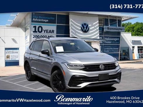 Certified 2022 Volkswagen Tiguan SE R-Line AWD/4WD image 1