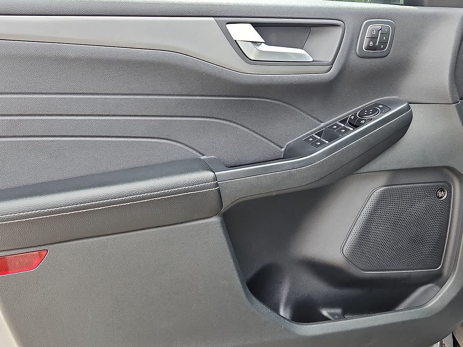 Used 2023 Ford Escape Active w/ Tech Pack #2 FWD image 20