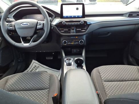 Certified 2023 Ford Escape Active AWD/4WD image 11