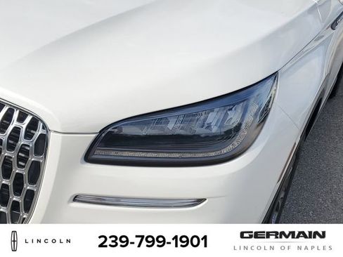 New 2026 Lincoln Corsair Premiere image 14