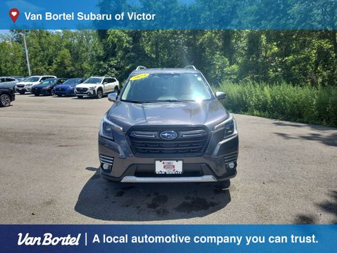 Used 2023 Subaru Forester Touring AWD/4WD image 8