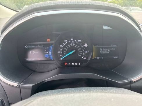 Used 2016 Ford Edge Titanium w/ Equipment Group 301A FWD image 13