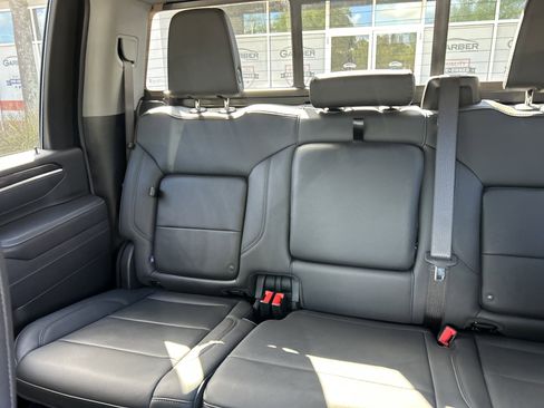 Used 2025 Chevrolet Silverado 2500 LTZ w/ LTZ Convenience Package image 17