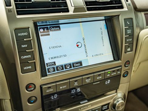 Used 2016 Lexus GX 460 w/ Premium Package AWD/4WD image 26
