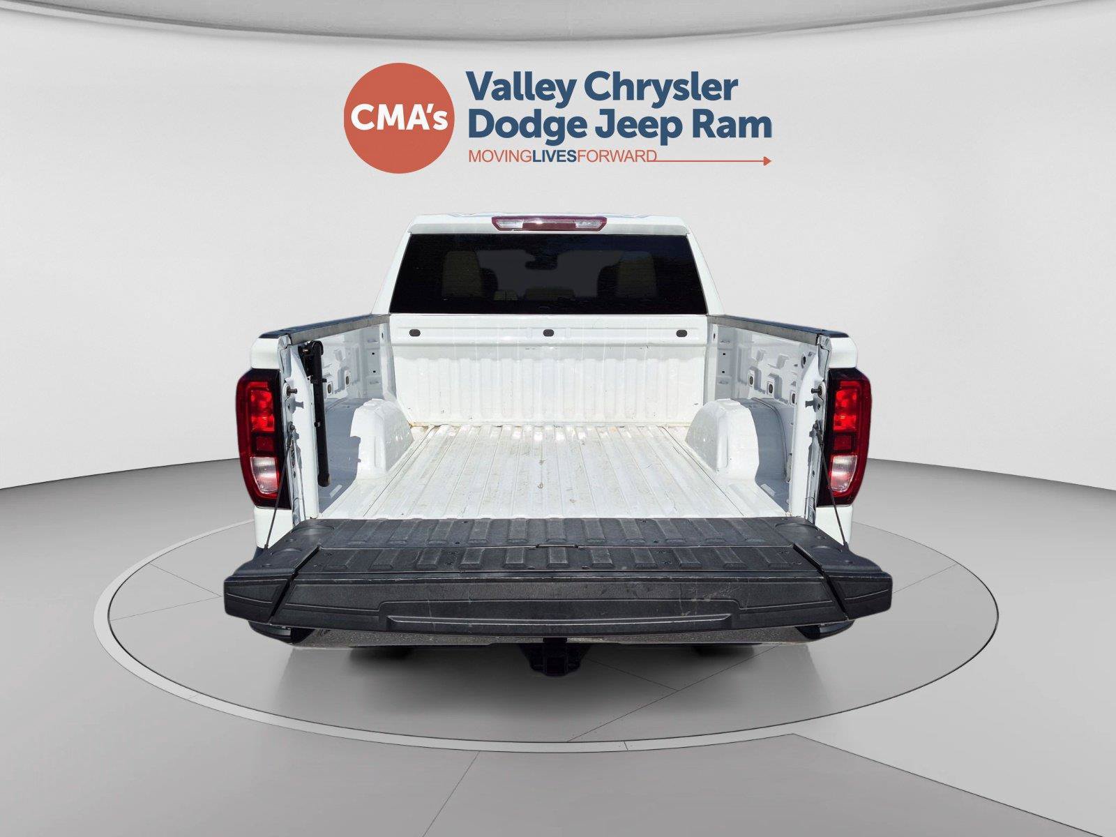 Used 2024 GMC Sierra 1500 SLE AWD/4WD image 14