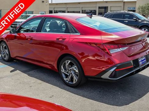 Certified 2024 Hyundai Elantra Limited FWD image 4