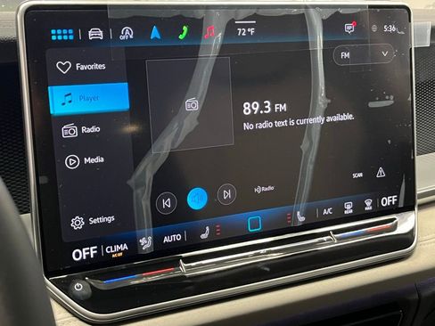 New 2025 Volkswagen Tiguan SE image 27