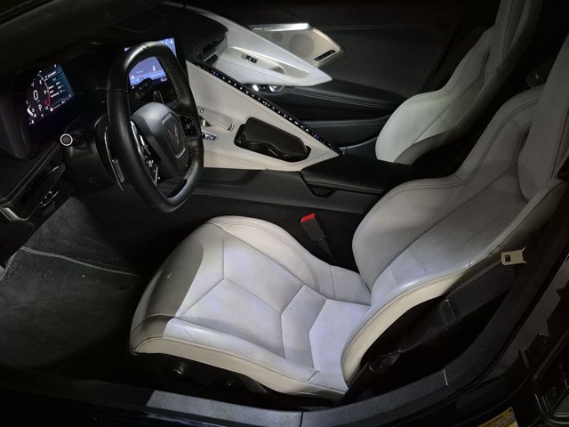 Used 2023 Chevrolet Corvette Stingray Preferred Conv w/ Z51 Performance Package RWD image 13