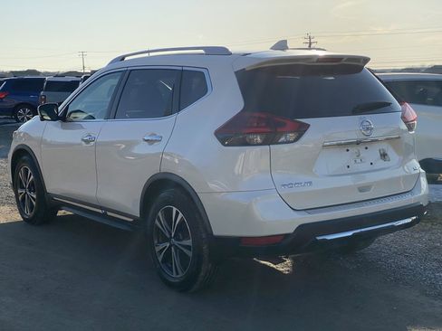 Used 2018 Nissan Rogue SL image 7