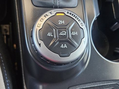 Used 2024 Ford Bronco Wildtrak image 18