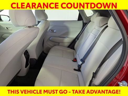 Certified 2025 Hyundai Kona SEL image 11