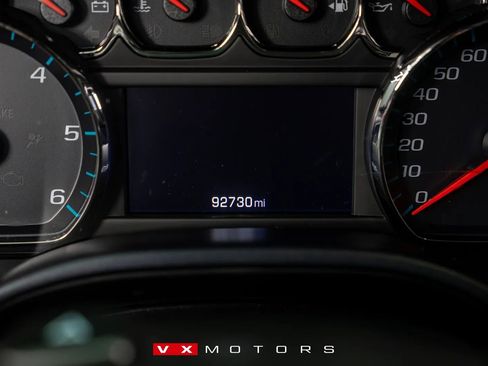 Used 2018 Chevrolet Silverado 1500 LT w/ All Star Edition image 27