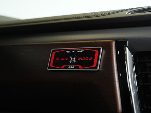 New 2026 GMC Sierra 2500 Denali w/ Denali Reserve Package image 20