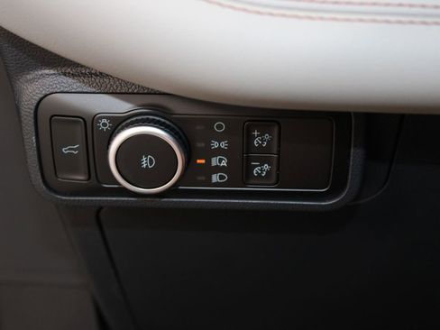 New 2026 Ford Explorer Active RWD image 43