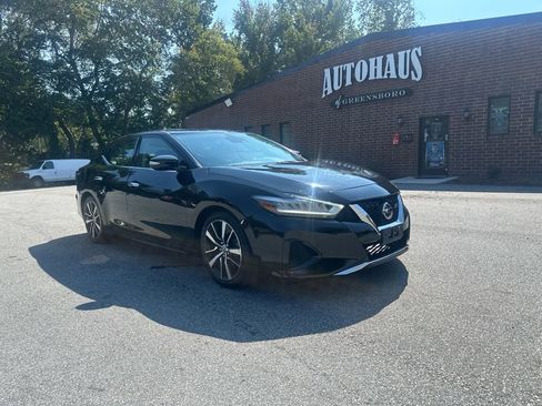 Used 2021 Nissan Maxima 3.5 SV w/ Floor Mat Group image 1