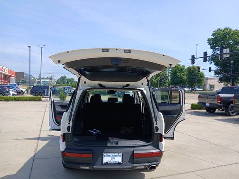 Used 2026 Hyundai Santa Fe SEL FWD image 20