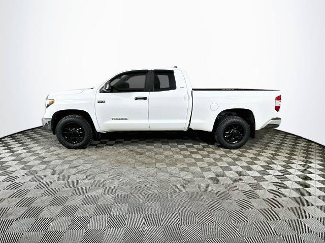 Used 2020 Toyota Tundra SR5 AWD/4WD image 4