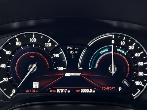 Used 2019 BMW 530e w/ Convenience Package RWD image 20