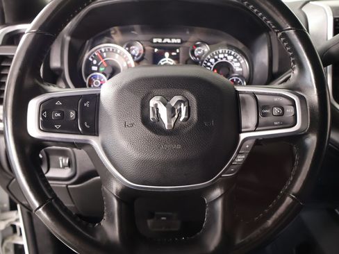 Used 2024 RAM 2500 Big Horn w/ Off Road Package AWD/4WD image 3