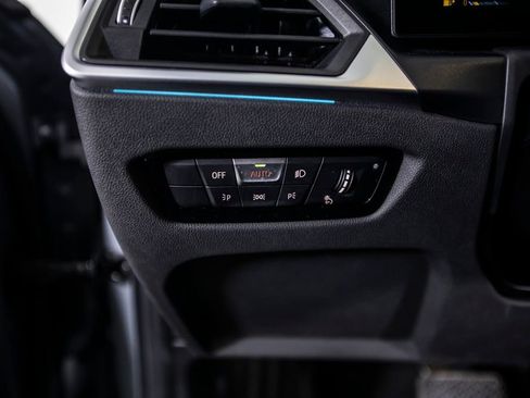 Used 2023 BMW 330e w/ Premium Package image 33