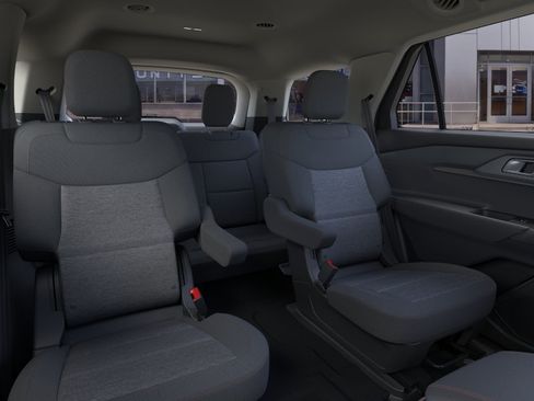 New 2026 Ford Explorer Active AWD/4WD image 11