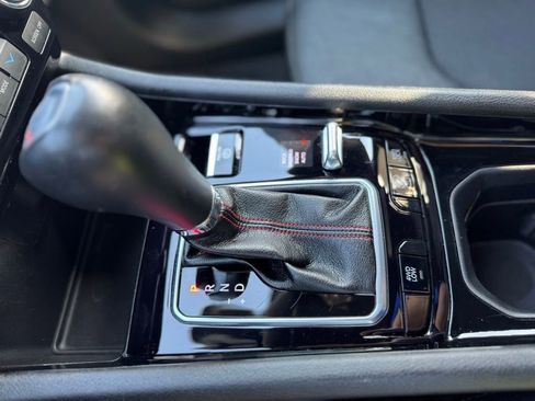 Used 2023 Jeep Compass Trailhawk image 22