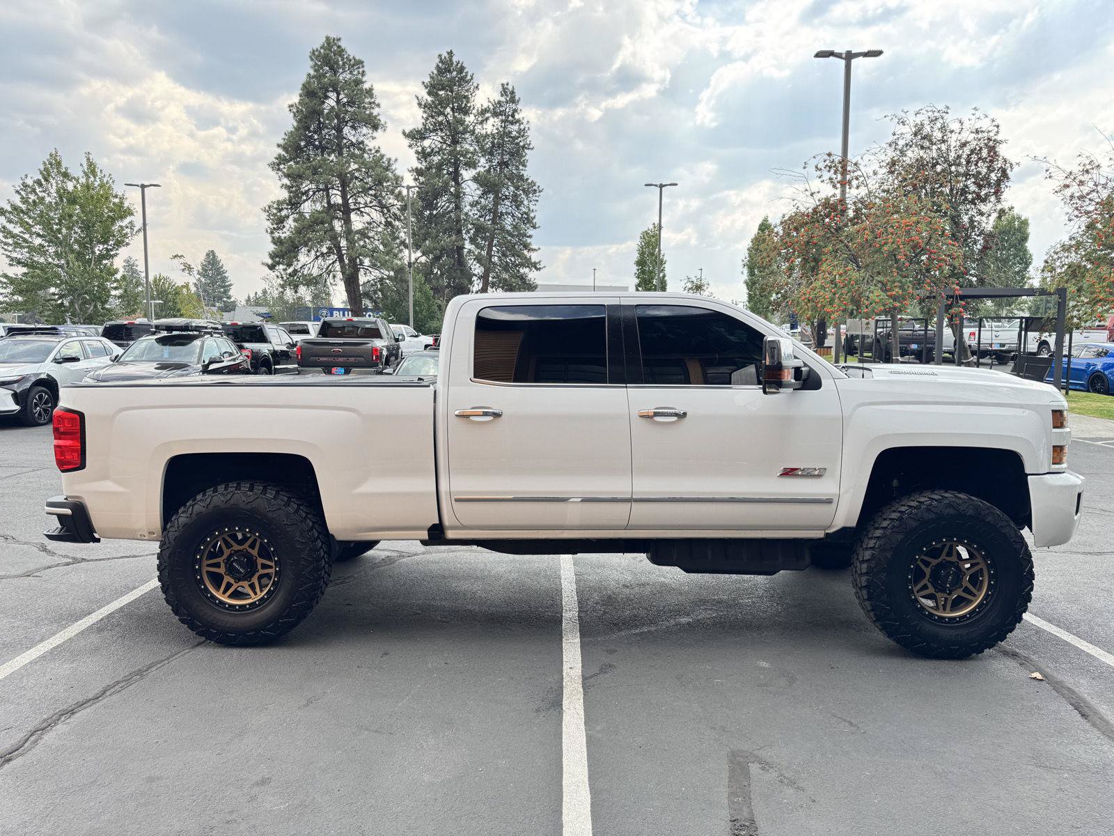 Used 2019 Chevrolet Silverado 2500 LTZ w/ Duramax Plus Package AWD/4WD image 6