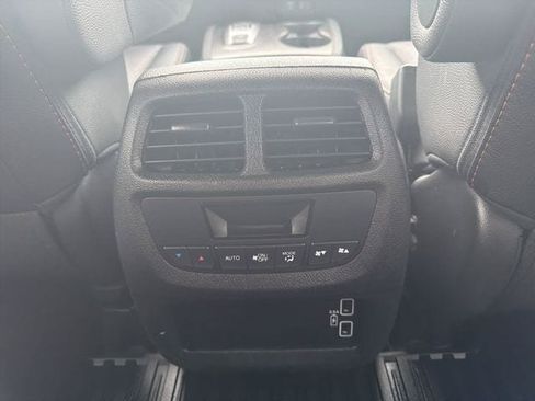 Used 2022 Honda Pilot TrailSport image 27