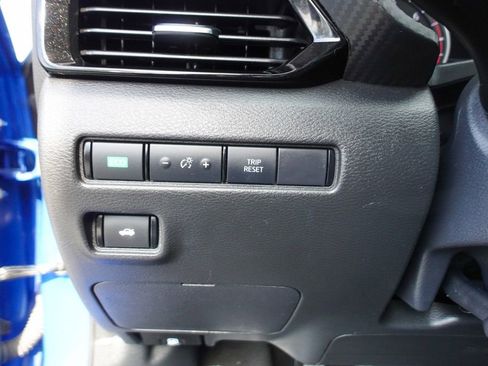 Used 2022 Nissan Sentra SV image 16