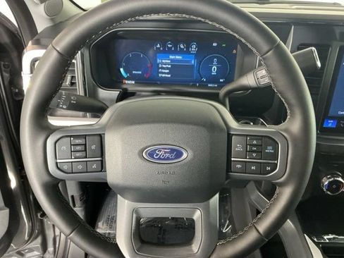 Used 2025 Ford F450 Lariat w/ FX4 Off-Road Package AWD/4WD image 19