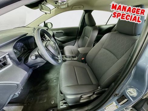 Used 2023 Toyota Corolla LE FWD image 12