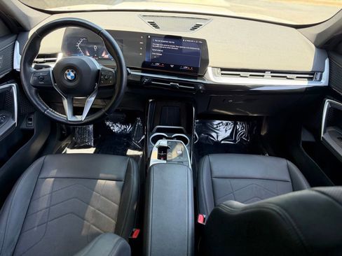 Used 2023 BMW X1 xDrive28i AWD/4WD image 40