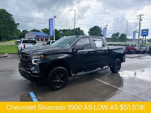 Used 2024 Chevrolet Silverado 1500 LT Trail Boss w/ Convenience Package II AWD/4WD image 2