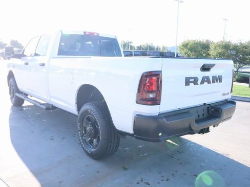 New 2026 RAM 2500 Tradesman AWD/4WD image 22