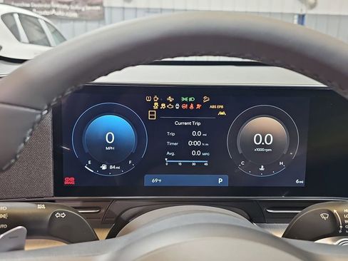 New 2026 Hyundai Kona Limited FWD image 19