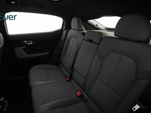 Used 2024 Polestar Polestar 2 image 8