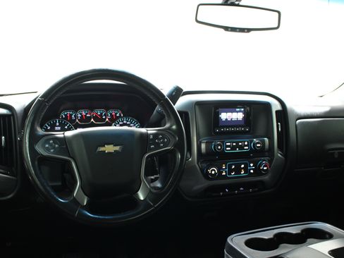 Used 2015 Chevrolet Silverado 1500 LT w/ Trailering Package AWD/4WD image 2