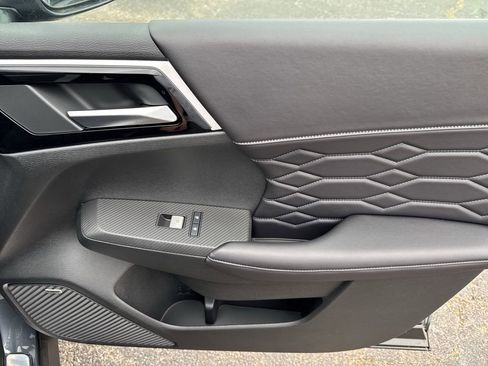 New 2026 Mitsubishi Outlander SEL AWD/4WD image 36