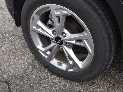 Used 2023 Hyundai Kona SEL w/ Winter Weather Package FWD image 14