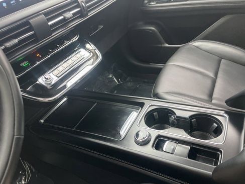 Used 2023 Lincoln Corsair AWD w/ Equipment Group 101A image 36