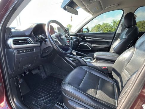 Used 2021 Kia Telluride LX FWD image 5