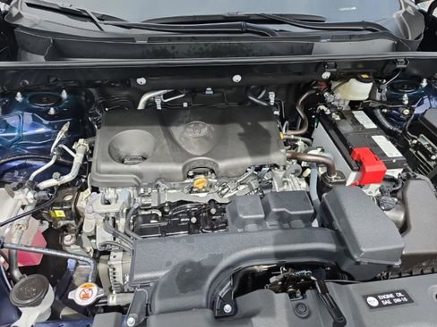 Used 2025 Toyota RAV4 XLE w/ Convenience Package image 10