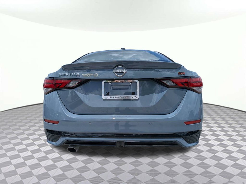 Used 2025 Nissan Sentra SR w/ SR Premium Package FWD image 4